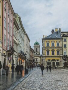 Exploring Europe’s Historic Old Towns: A Walk Through Time